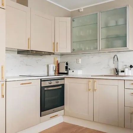 I Bergens Vakreste Gate - Nydelig Utsikt Over Innseilingen Til Bergen! Apartment *