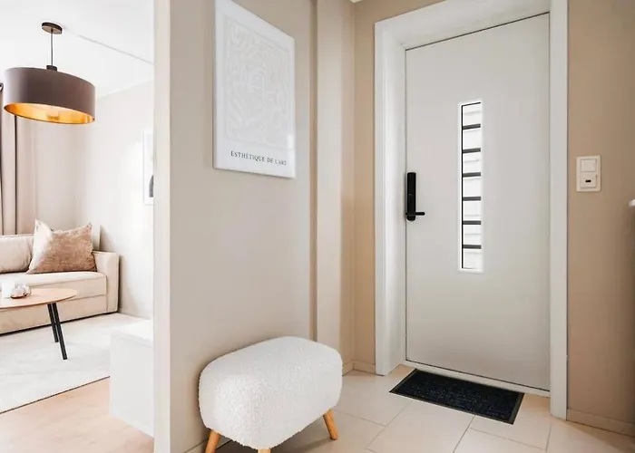 I Bergens Vakreste Gate - Nydelig Utsikt Over Innseilingen Til Bergen! * 卑爾根