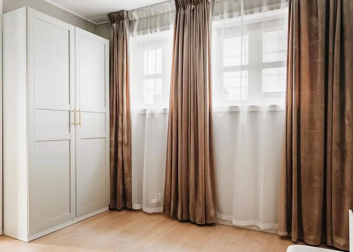 I Bergens Vakreste Gate - Nydelig Utsikt Over Innseilingen Til Bergen! Apartmán Bergen